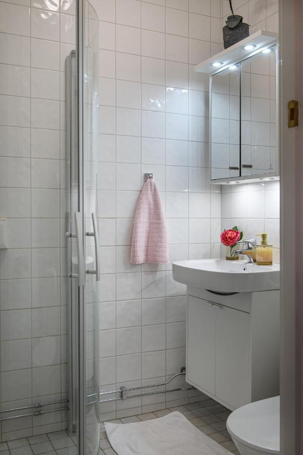 Homade B&B, Gamla Stan Norrköping Dış mekan fotoğraf